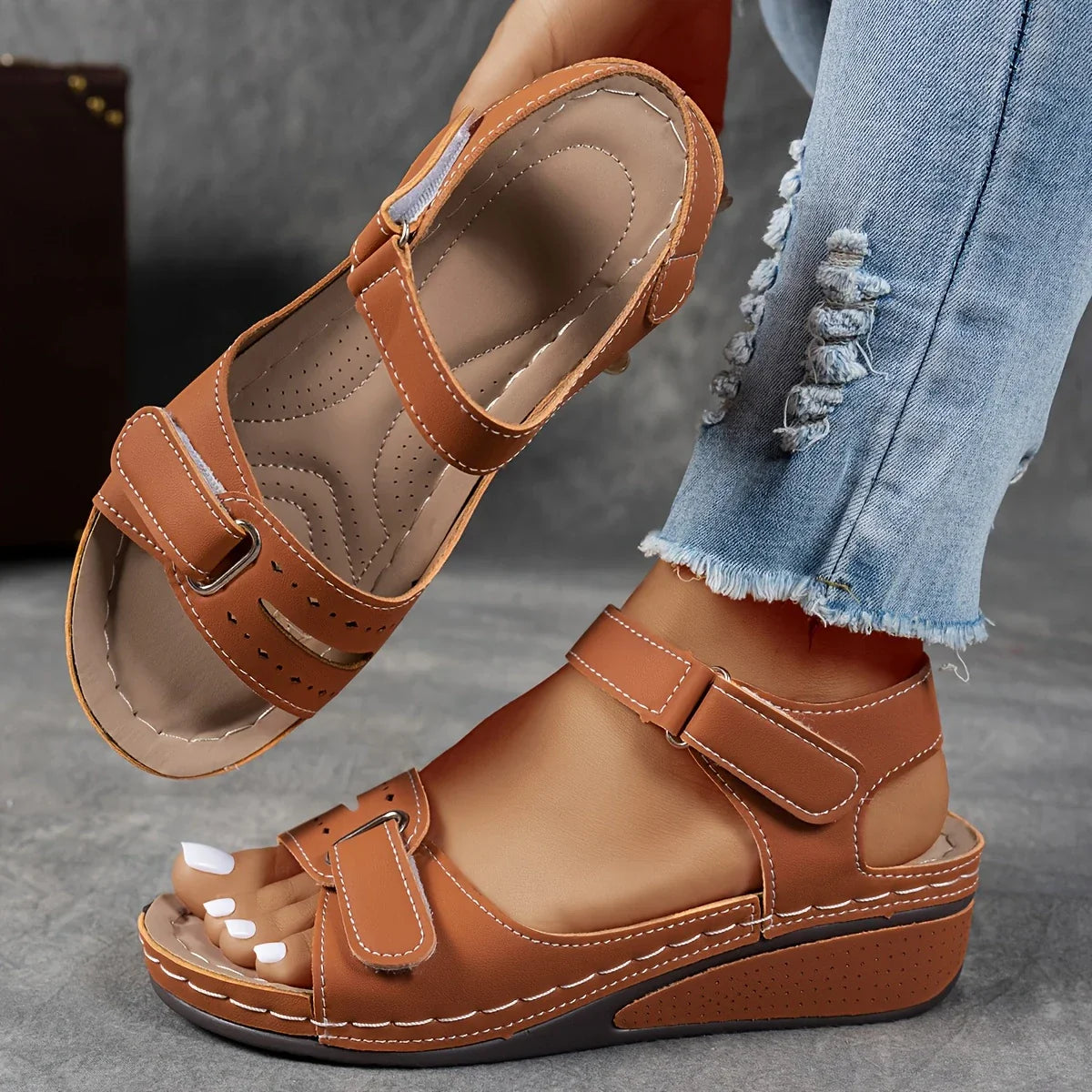 WOMEN'S ORTHOPEDIC SANDALS