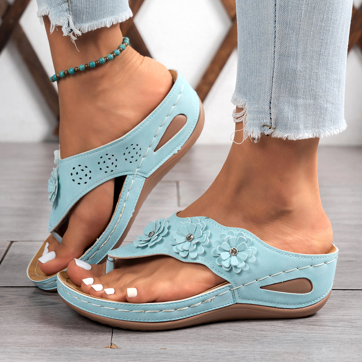 Women's orthopedic flip-flops, suitable for all seasons, comfortable and breathable.