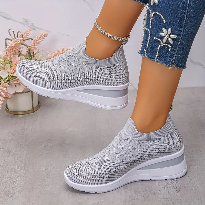 Plus Size Women's Versatile Low Top Fashion Sneakers