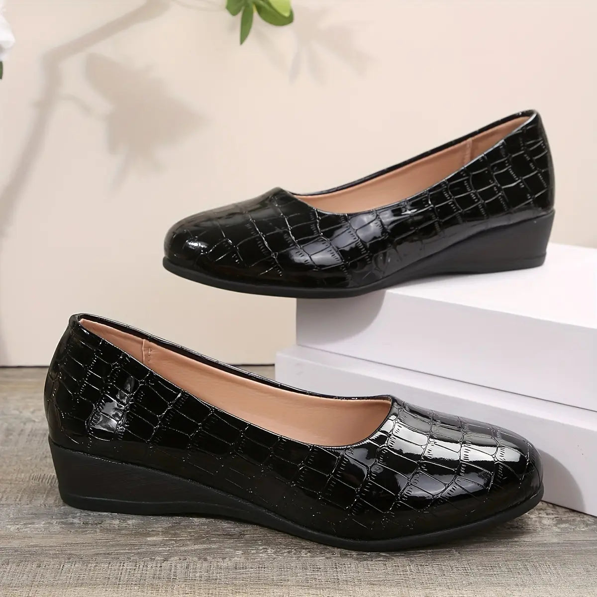 Women's Orthopedic leather shoes, Lightweight, Anti-Slip, Breathable